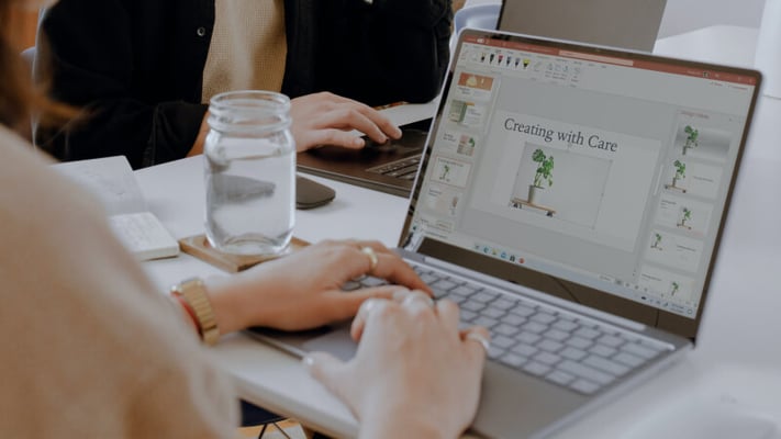 <span id="hs_cos_wrapper_name" class="hs_cos_wrapper hs_cos_wrapper_meta_field hs_cos_wrapper_type_text" style="" data-hs-cos-general-type="meta_field" data-hs-cos-type="text" >Streamline Sales Workflows and Documents in Confluence with Team Files</span>