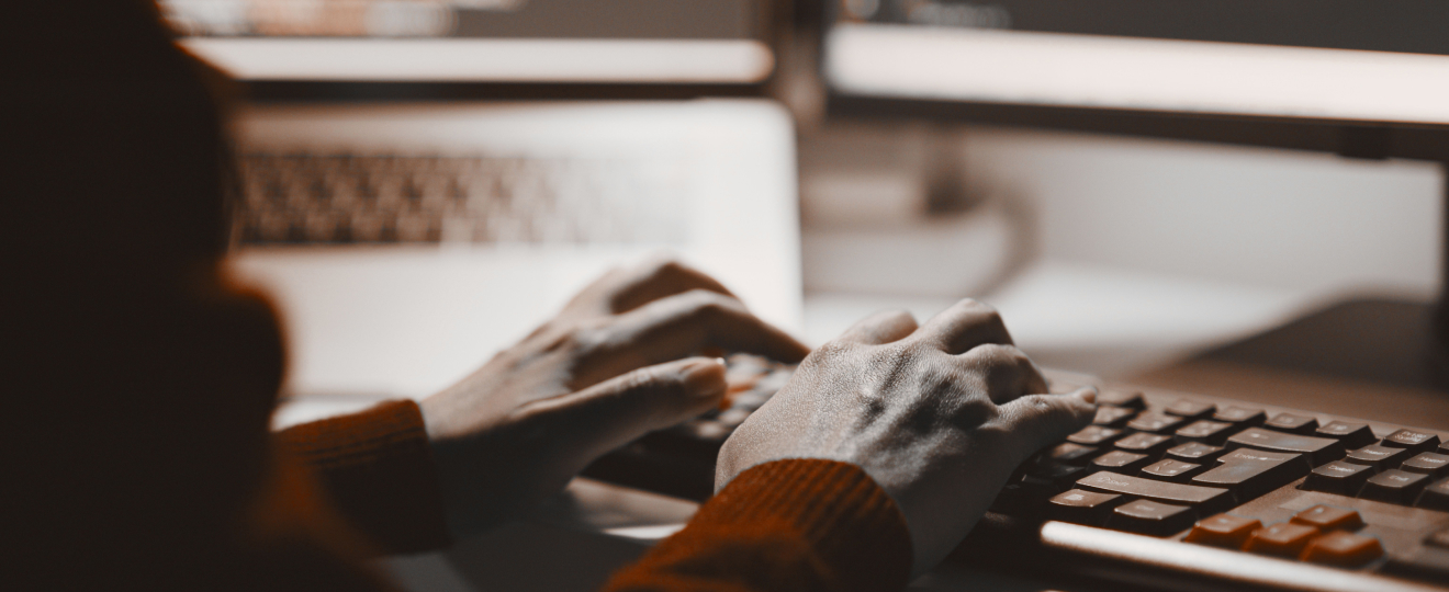 <span id="hs_cos_wrapper_name" class="hs_cos_wrapper hs_cos_wrapper_meta_field hs_cos_wrapper_type_text" style="" data-hs-cos-general-type="meta_field" data-hs-cos-type="text" >Cloud Security Shared Responsibility for Jira and Confluence Users</span>